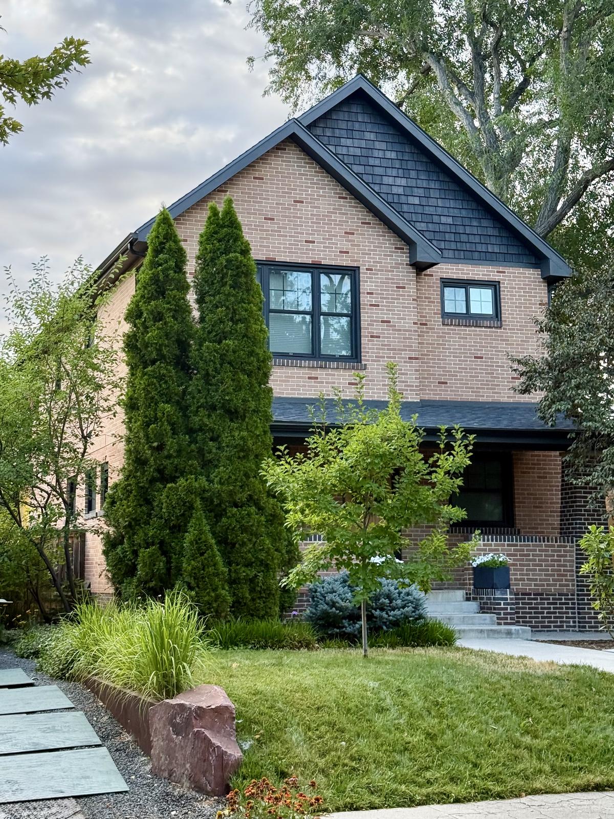 2044 Jasmine St, Denver, CO
